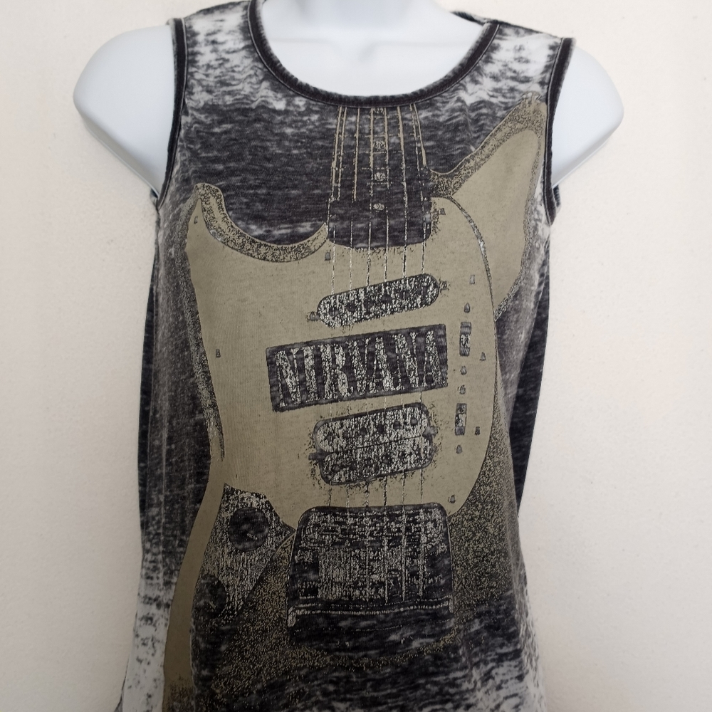 Live Nation Nirvana Tank.      Size L